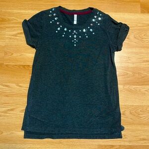 Size small like new shirt